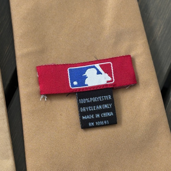 Vintage MLB Boston Red Sox Bat Tie - Picture 6 of 7